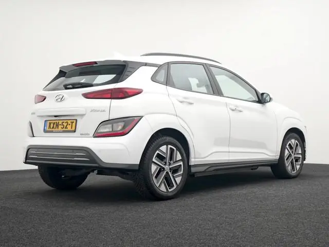 Hyundai Kona EV Comfort 39 kWh | Stuur- en stoelverwarming