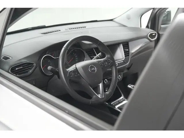 Opel Crossland Turbo 110 Ultimate | Camera | Dodehoekdetectie | Comfort Pakket | Apple Carplay