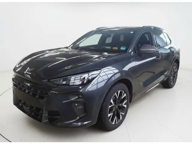 CUPRA Terramar 1.5 TSIe 150PK BUSINESS HEAD-UP/NAVI/CAMERA/LEDER MATRIX FABRIEKS GARANTIE Auto wordt...