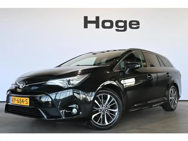 Toyota Avensis Touring Sports 1.8 VVT-i SkyView Limited Clima Navigatie Cruise Panoramadak Lane Assi...