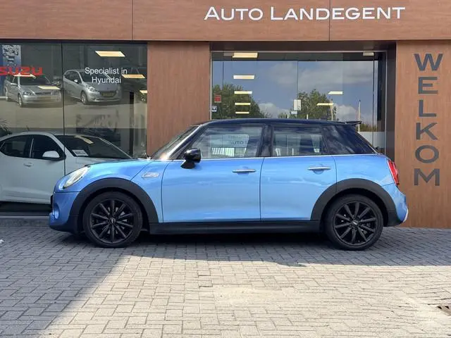 MINI 5-Deurs 2.0 Cooper S Chili Serious Business |Open dak | Bluetooth | Camera | Cruise control
