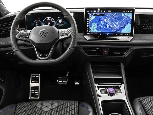 Volkswagen Tiguan R-Line Edition 1.5 eHybrid 204 PK 6 versn. DSG · Achteruitrijcamera · Draadloze te...