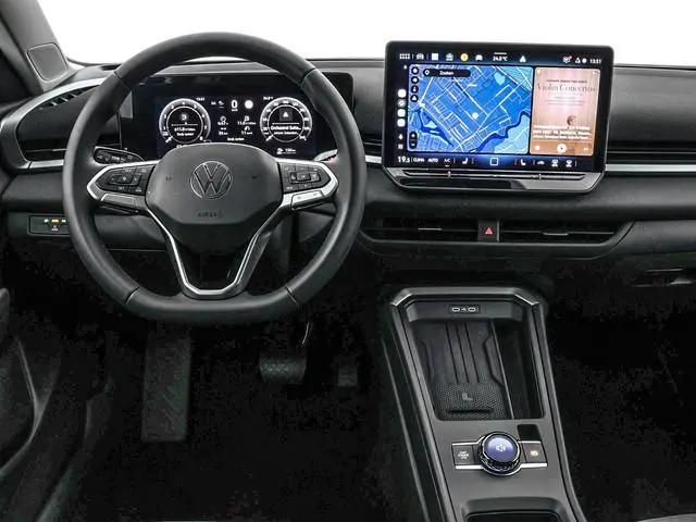 Volkswagen T-Roc Life First Edition 1.5 eTSI 116 PK 7 versn. DSG · Achteruitrijcamera · Draadloze te...
