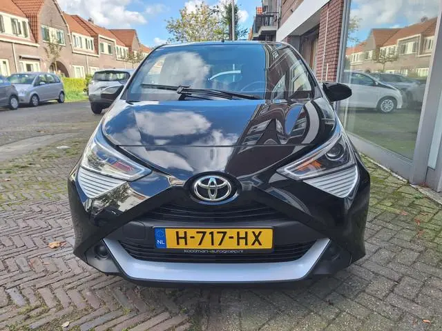 Toyota Aygo 1.0 VVT-i X-Play Limited 5Drs /Camera/Navi/Apple/Android/1e Eig/Garantie