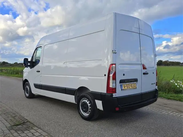 Renault Master T35 2.3 dCi 135 L2H2 Work Edition - 136 Pk - Euro 6