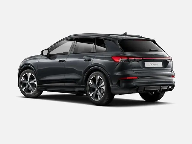 Audi Q4 e-tron S edition performance 82 kWh 286 PK · Tech plus · Trekhaak elek. wegklapbaar · MMI Bi...
