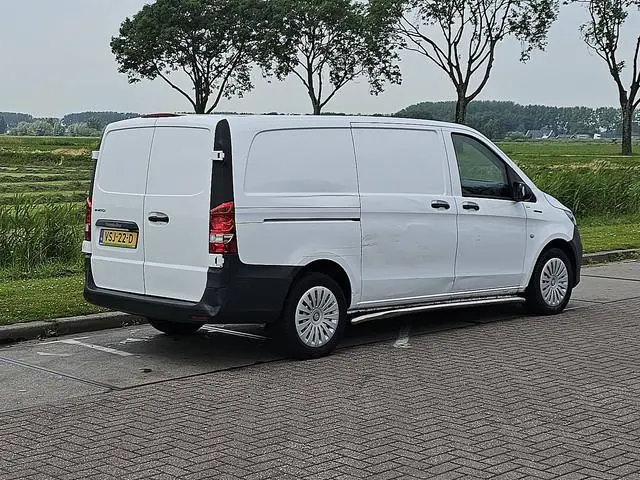 MERCEDES-BENZ EVITO 66kwh wltp 292 kms