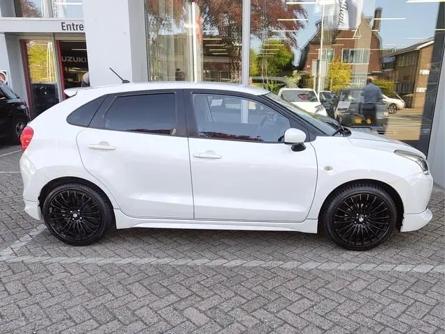 Suzuki Baleno