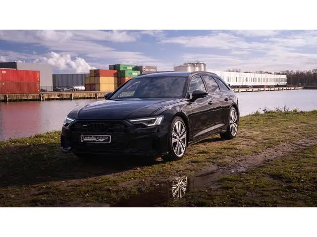 Audi A6 Avant 50 TFSI e 299 pk Quattro S Line Panodak, Trekhaak Matrix LED Koplampen, Shadow Look Pl...
