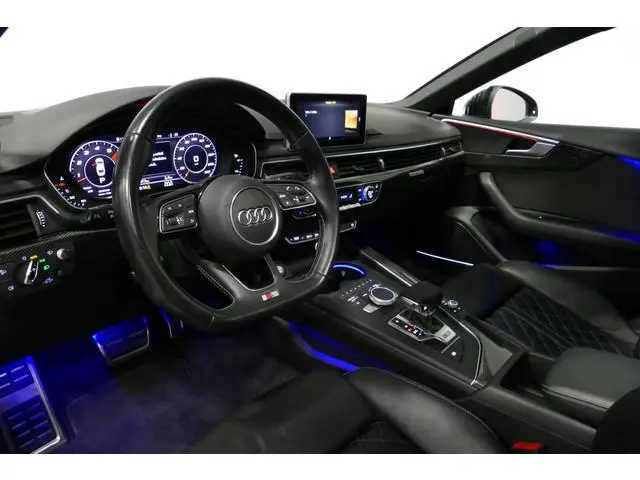 Audi S5