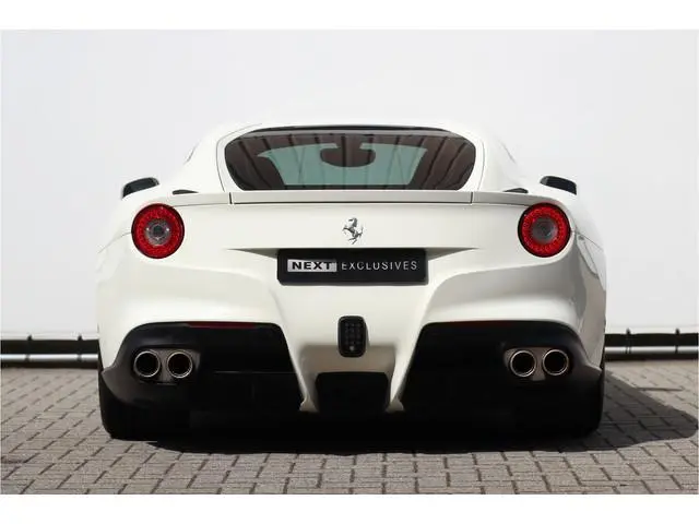 Ferrari F12