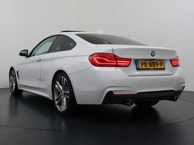 BMW 4-serie Coupé 420i High Executive M Pakket Automaat Navigatie Camera
