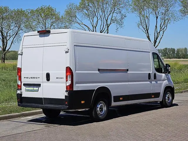PEUGEOT BOXER 2.2 l4h2 automaat navi