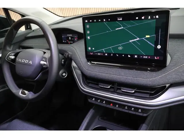 Skoda Elroq 85 286pk Business Edition Trekhaak Keyless Stoelverwarming Camera Navigatie