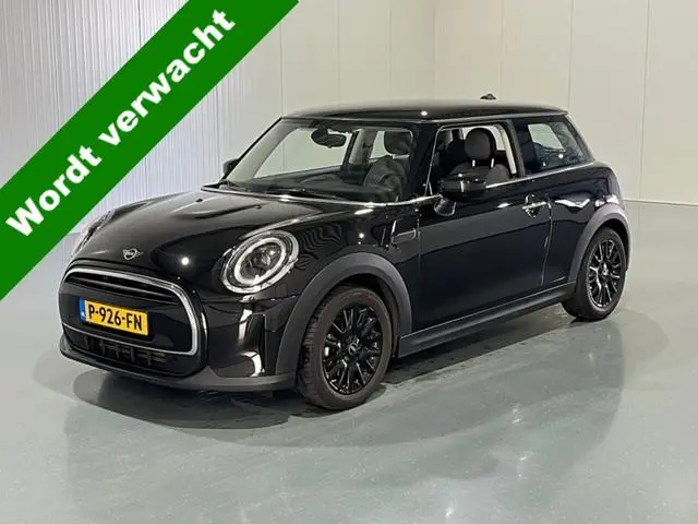 MINI 3-Deurs 1.5 Cooper Business Edition ✅ Navigatie ✅ sportstoelen ✅ LED UK achterlicht