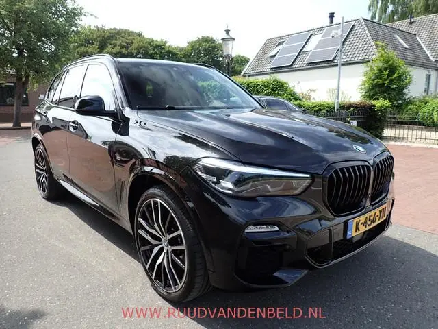 BMW X5 45E XDRIVE M-PAKKET 360* CAMERA / CARPLAY / MEMORY-SEATS / 22'' / LUCHTVERING