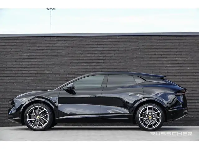 Lotus Eletre