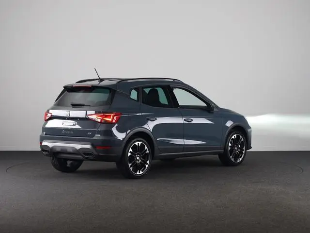 Seat Arona FR Business Connect 1.0 EcoTSI 70 kW / 95 PK SUV 5 | Bucket Seats | 18 inch Velgen 'Perfo...