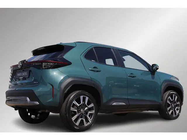 Toyota Yaris Cross 1.5 Hybrid 130 Executive, BSM, Half Leder, Stuur & Stoel & Voorruit verwarming!