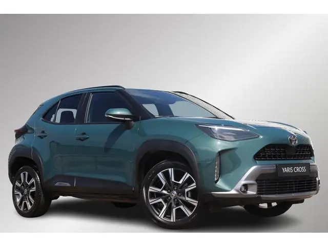Toyota Yaris Cross 1.5 Hybrid 130 Executive, BSM, Half Leder, Stuur & Stoel & Voorruit verwarming!