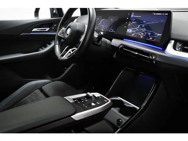 BMW 2-serie Active Tourer 225e xDrive M-Sport | SOH 96% | PANORAMADAK | STOELVERWARMING | TREKHAAK