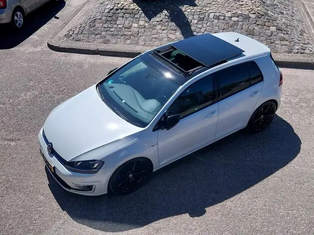Volkswagen Golf 1.4 TSI GTE PANO DAK LED NAVI CRUISE ECC TREKHAAK