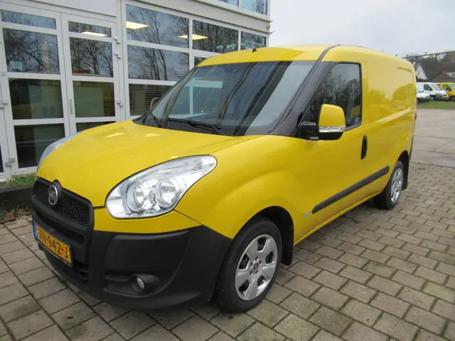 Fiat Doblò Cargo 1.3 M-Jet 66KW SX Airco - Klima ! Orig. KM !