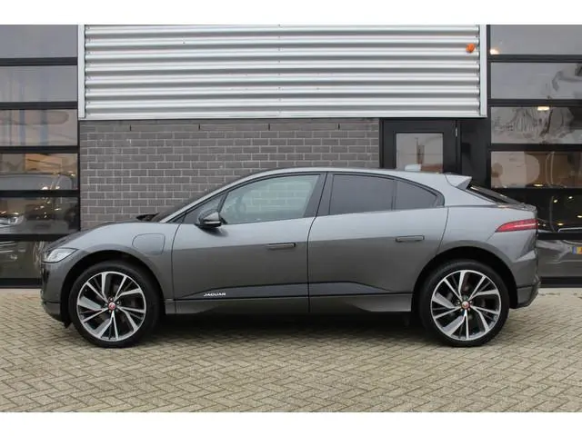 Jaguar I-PACE
