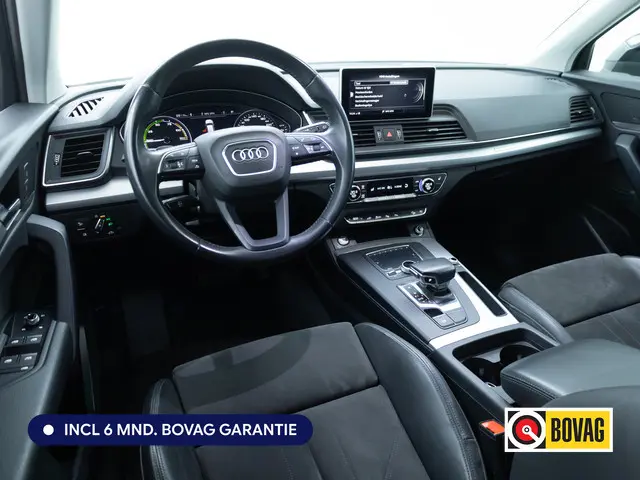 Audi Q5 50 TFSI e quattro S edition | Stoelverwarming | Trekhaak | El.achterklep | Navigatie | 360 c...