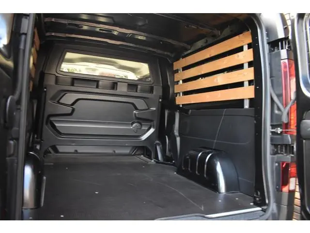 Nissan Primastar