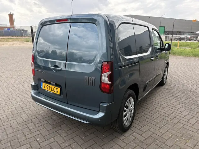 Fiat E-Doblò 50 kWh 3-zits | airco | carplay | cruise