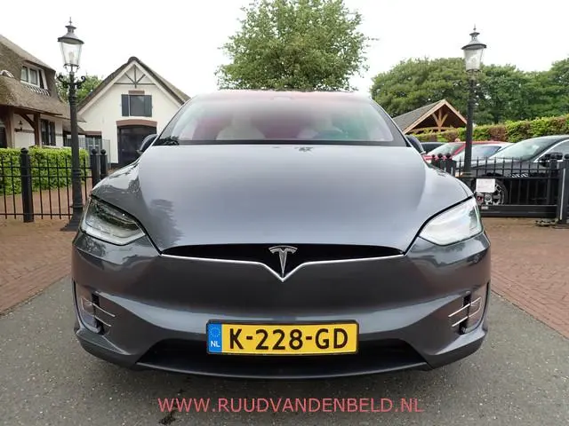 Tesla Model X Long Range Plus RAVEN SOH 91% / CCS / AUTOPILOT / TREKHAAK