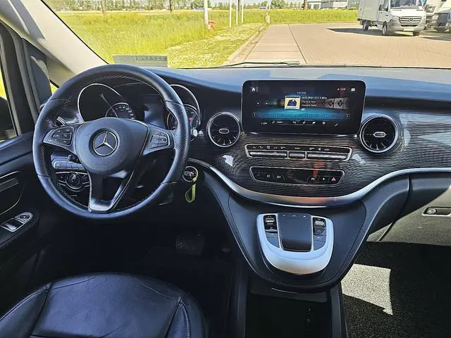 Mercedes-Benz EQV