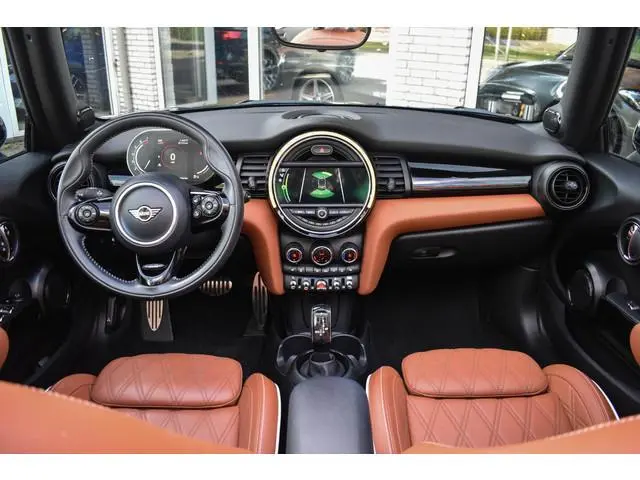 MINI Cabrio 1.5 Cooper Aut. JCW Pack Leder Navi Pro Apple Harm Mini Mini Cabrio 1.5 Cooper Aut. Lede...