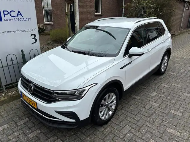Volkswagen Tiguan 1.5 TSI Life Business Nieuw type/Camera/Airco-Ecc/Alu wielen