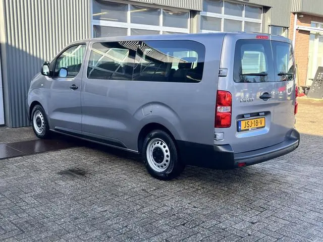 Peugeot Traveller