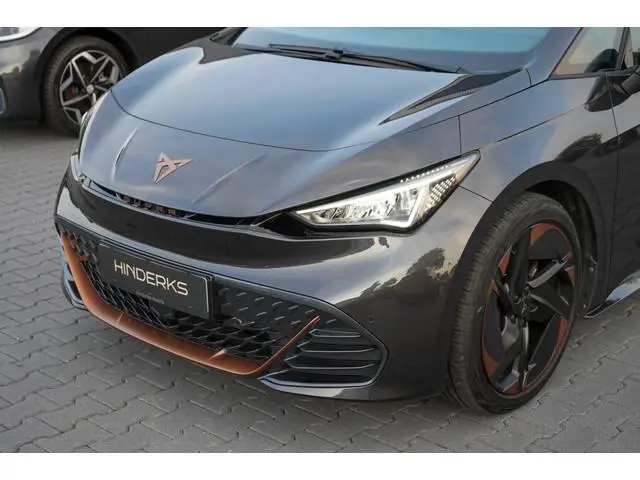 Cupra Born