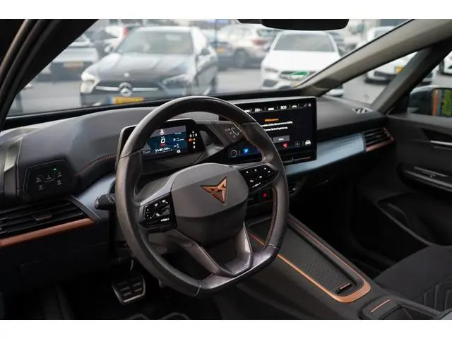 Cupra Born