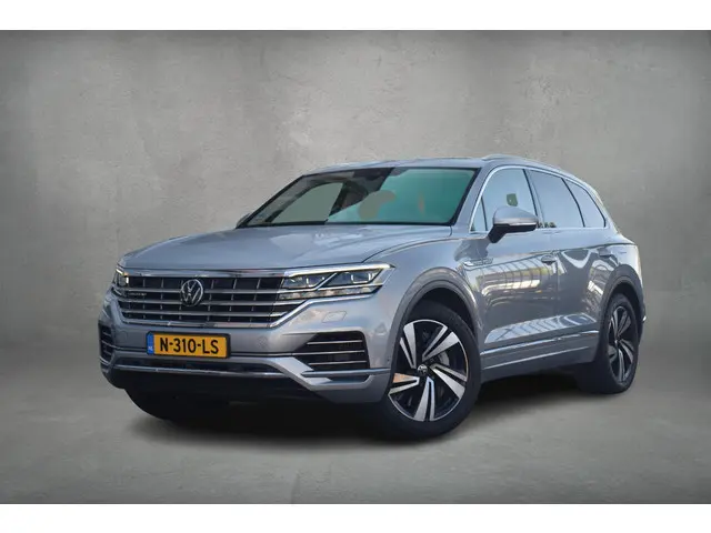 Volkswagen Touareg 3.0 TSi eHybrid 4MOTION | Trekhaak | Luchtvering | Pano | Leer | Memory