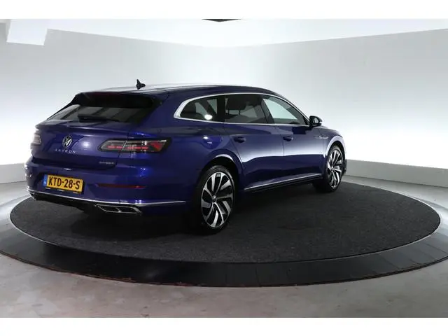 Volkswagen Arteon Shooting Brake 1.4 TSI eHybrid R-Line Business+ | TREKHAAK | STOELVERW. | CARPLAY...