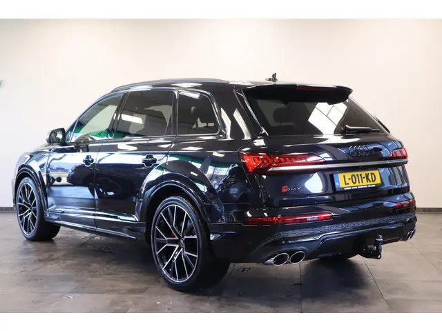 Audi Q7 4.0 TFSI SQ7 quattro ACC B&O Trekhaak 507PK Luchtvering 4 wiel besturing ! 2e Paasdag geopen...