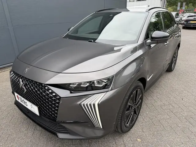 DS DS 7