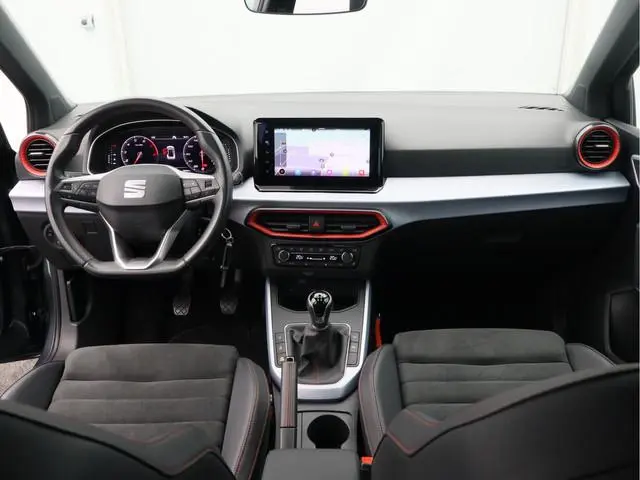 SEAT Arona 1.0 TSI FR Business Intense/ lage km/ compleet!