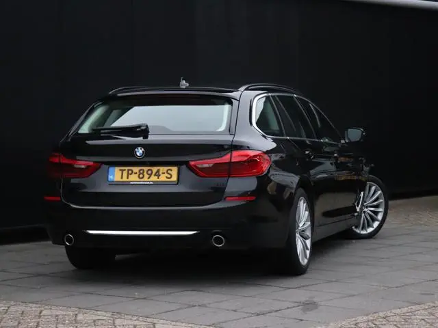 BMW 5-serie Touring 520i Corporate Lease High Executive | LEDER | MEMORY | PANO-DAK | CAMERA | APPLE...