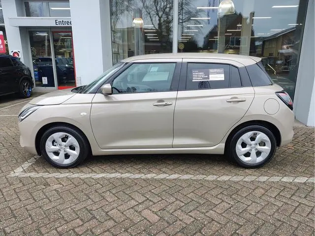 Suzuki Swift 1.2 SELECT SMART HYBRID | DEMO DEAL! | Garantie tot 2036!