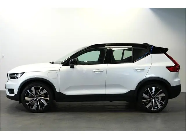 Volvo XC40 1.5 T4 155kW/211pk DCT7 Recharge R-Design PANORAMADAK + ADAPT.CRUISE + PILOT ASSIST + LEE...