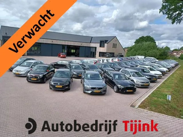 BMW 3-serie Touring 330e M-Sport Touring Plus | LED | Pano | Trekhaak | Stoelverwarming | Shadow-Lin...