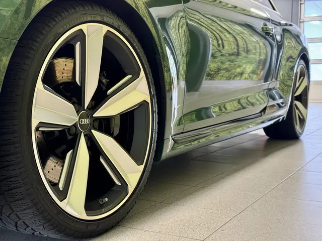 Audi RS5