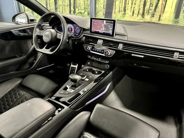 Audi RS5