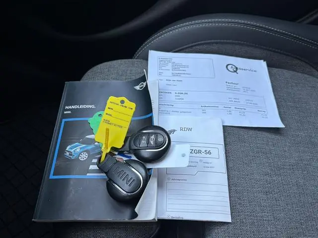 Mini Mini